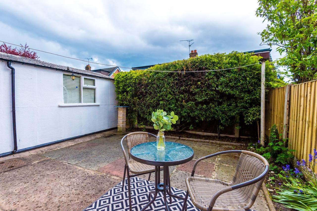 Welcoming 3 Bed Home, 10 Mins From Chester Races And Zoo Saughall المظهر الخارجي الصورة