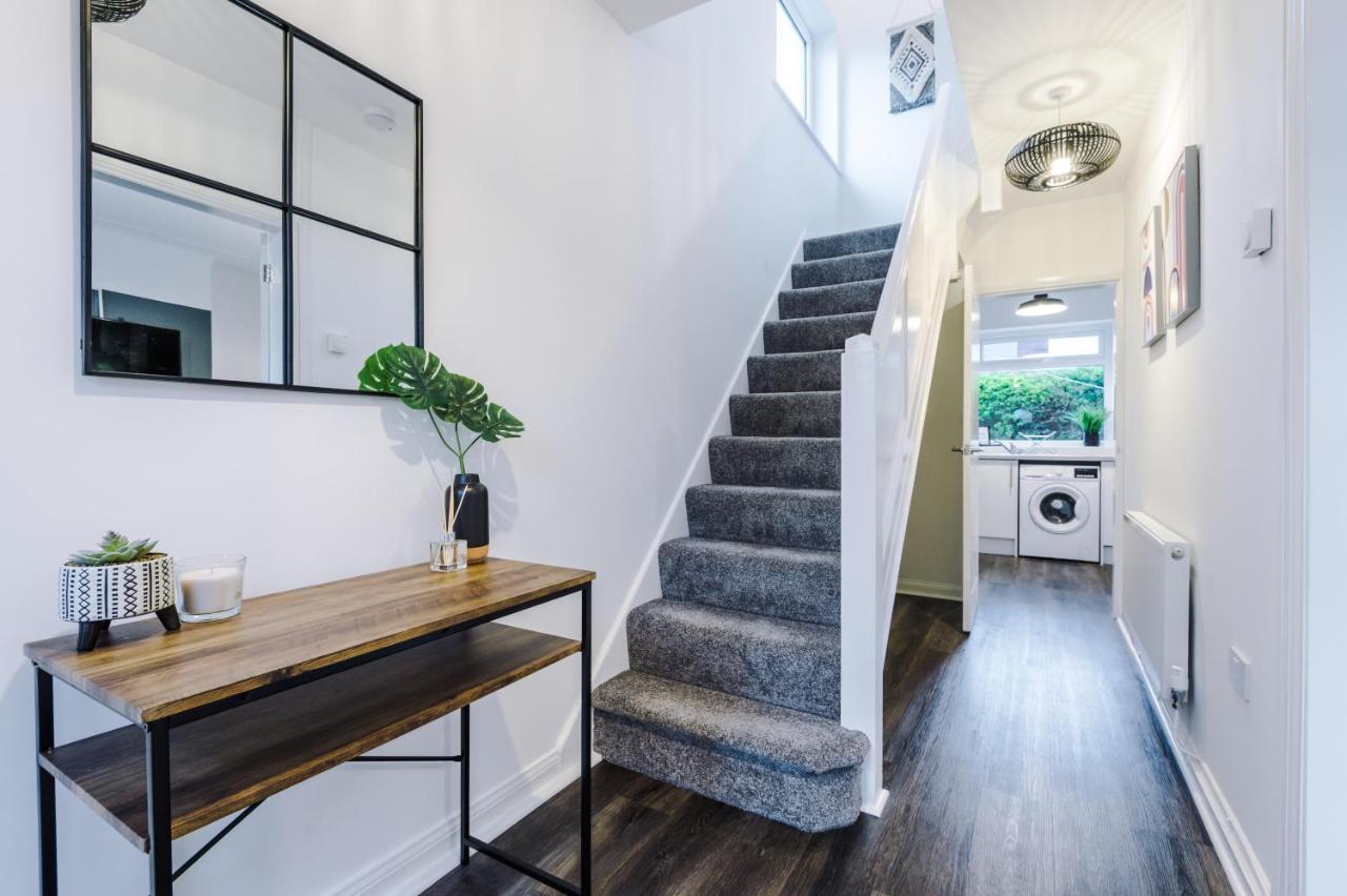 Welcoming 3 Bed Home, 10 Mins From Chester Races And Zoo Saughall المظهر الخارجي الصورة